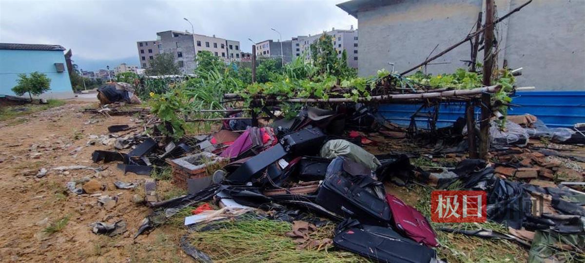 极端暴雨袭福建：箱包厂货品和机器被冲走 一座桥梁深夜垮塌BB电子 BB电子的网站`入口(图2)
