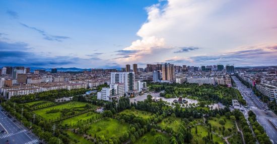 湖南邵东市名列“2023BB电子 BB电子的游戏中部县域经济百强”(图1)
