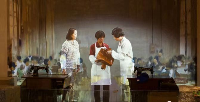 BB电子 BB电子的官网虎门庆祝太平手袋厂创建45周年：回味那些敢为人先的时代故事很精彩(图4)