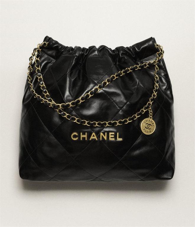BB电子2024年Chanel手袋热卖排行榜大揭秘你最喜欢哪款？(图8)